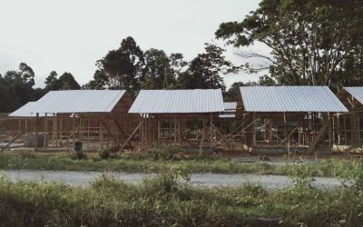 Bosowa Semen-KKLR Bangun Huntara untuk Korban Banjir Masamba