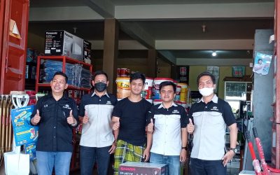 Penjualannya Memuaskan, Toko Toko di Sidrap Parepare dan Polman Diberi Hadiah